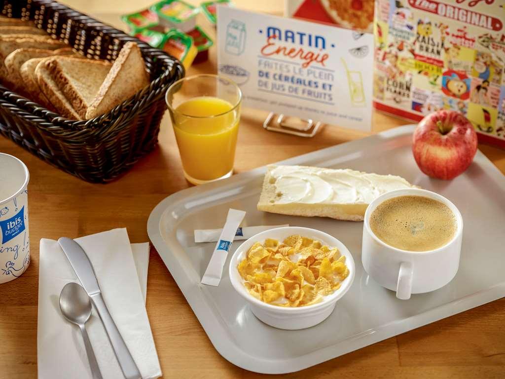 Ibis Budget Lyon Est Beynost Restaurant photo